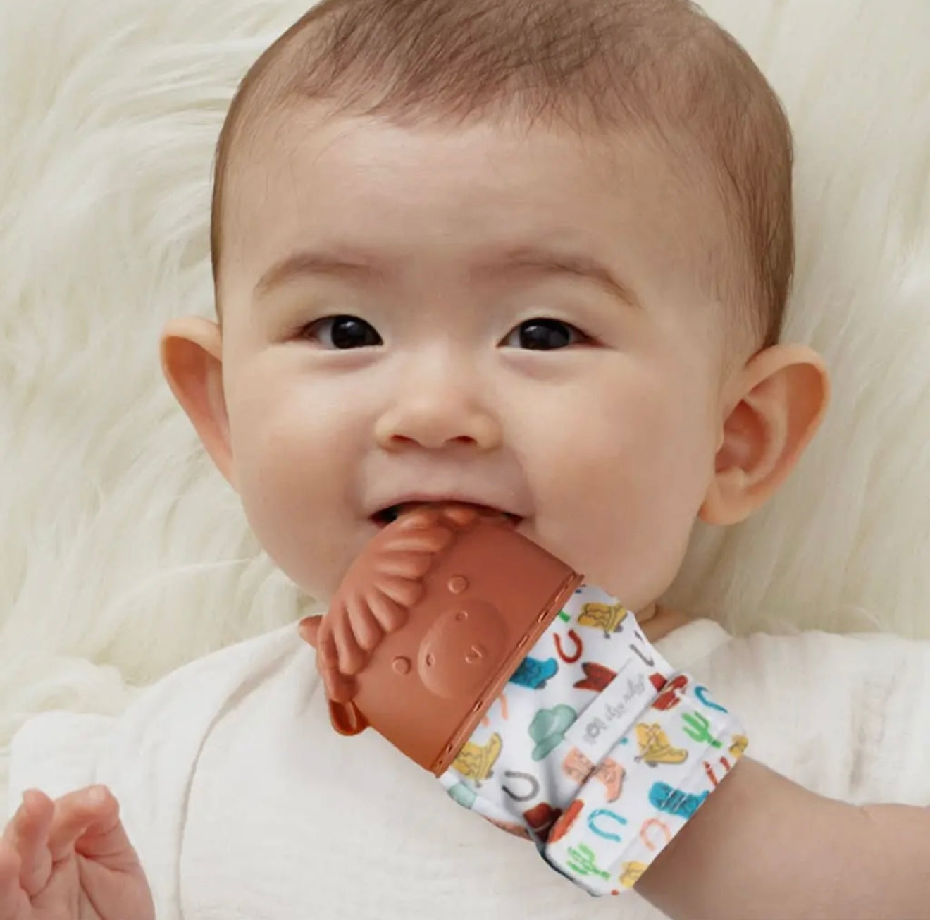 Itzy Mitt Silicone Teething Mitt- Highland Cows