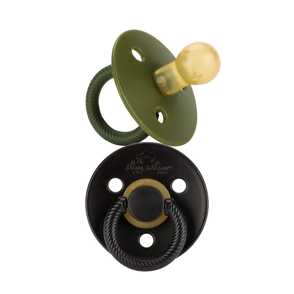 Itzy Soother™ Natural Rubber Paci Set- Camo & Midnight (0-6m)